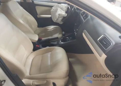 2014 Volkswagen Jetta 1.8T Se из США, поврежденный, VIN 3VWB17AJ4EM330635